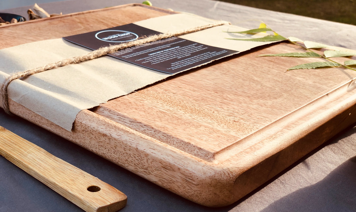  Board in use with fresh meat and vegetables, juices collected neatly in the groove.

